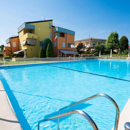 Appartamento Garden Ville Sirmione Dış mekan fotoğraf