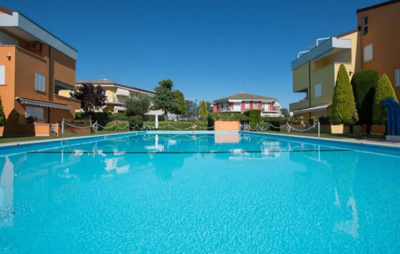 Appartamento Garden Ville Sirmione Dış mekan fotoğraf