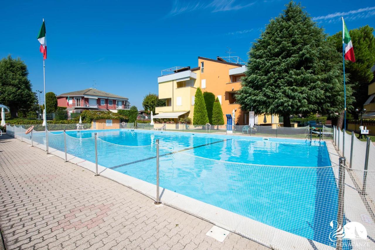 Appartamento Garden Ville Sirmione Dış mekan fotoğraf